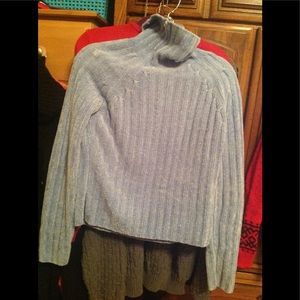 SO MEDIUM WOMENS BLUE SWEATER